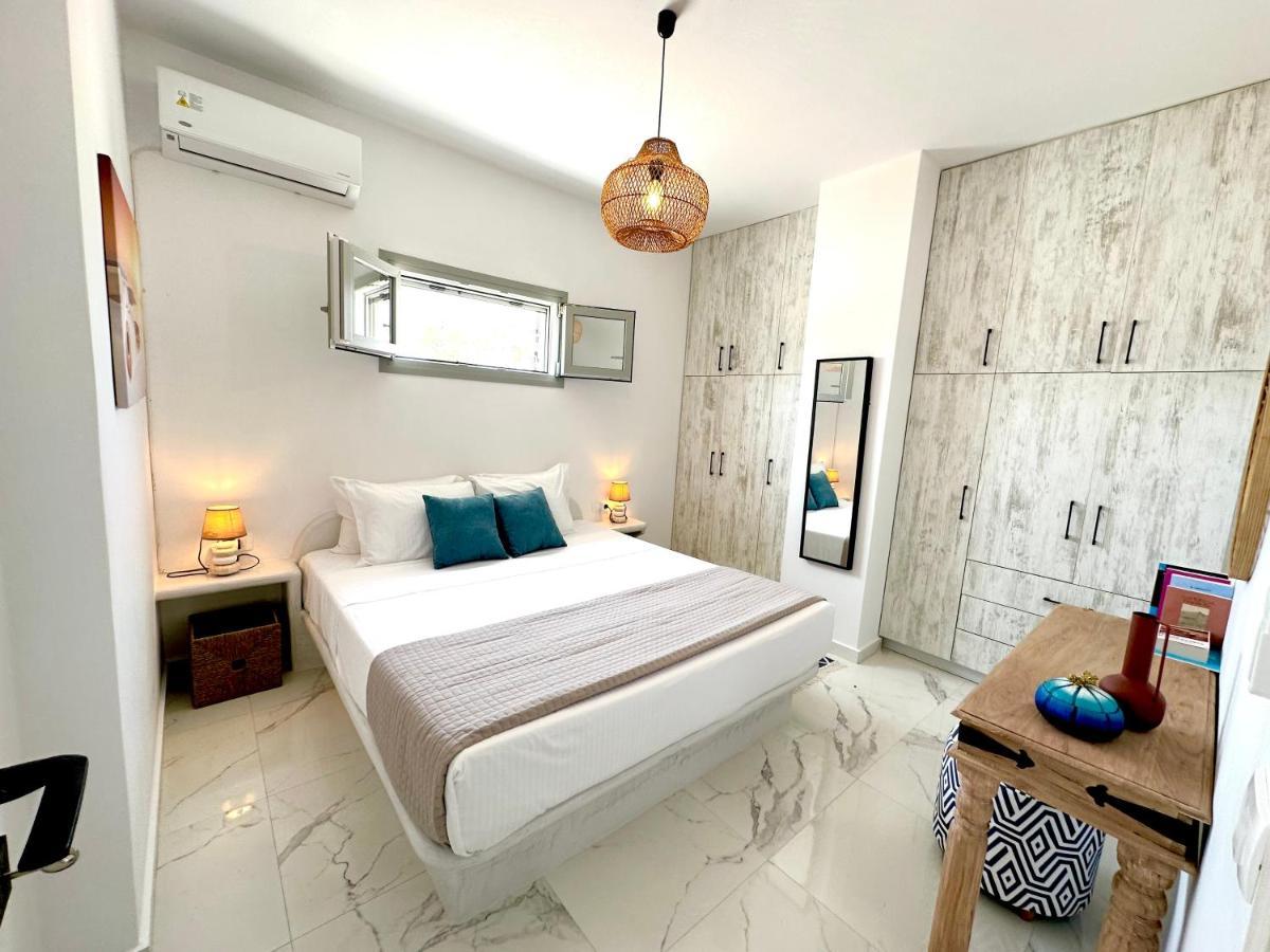 Santana Apartments Периволос Екстериор снимка