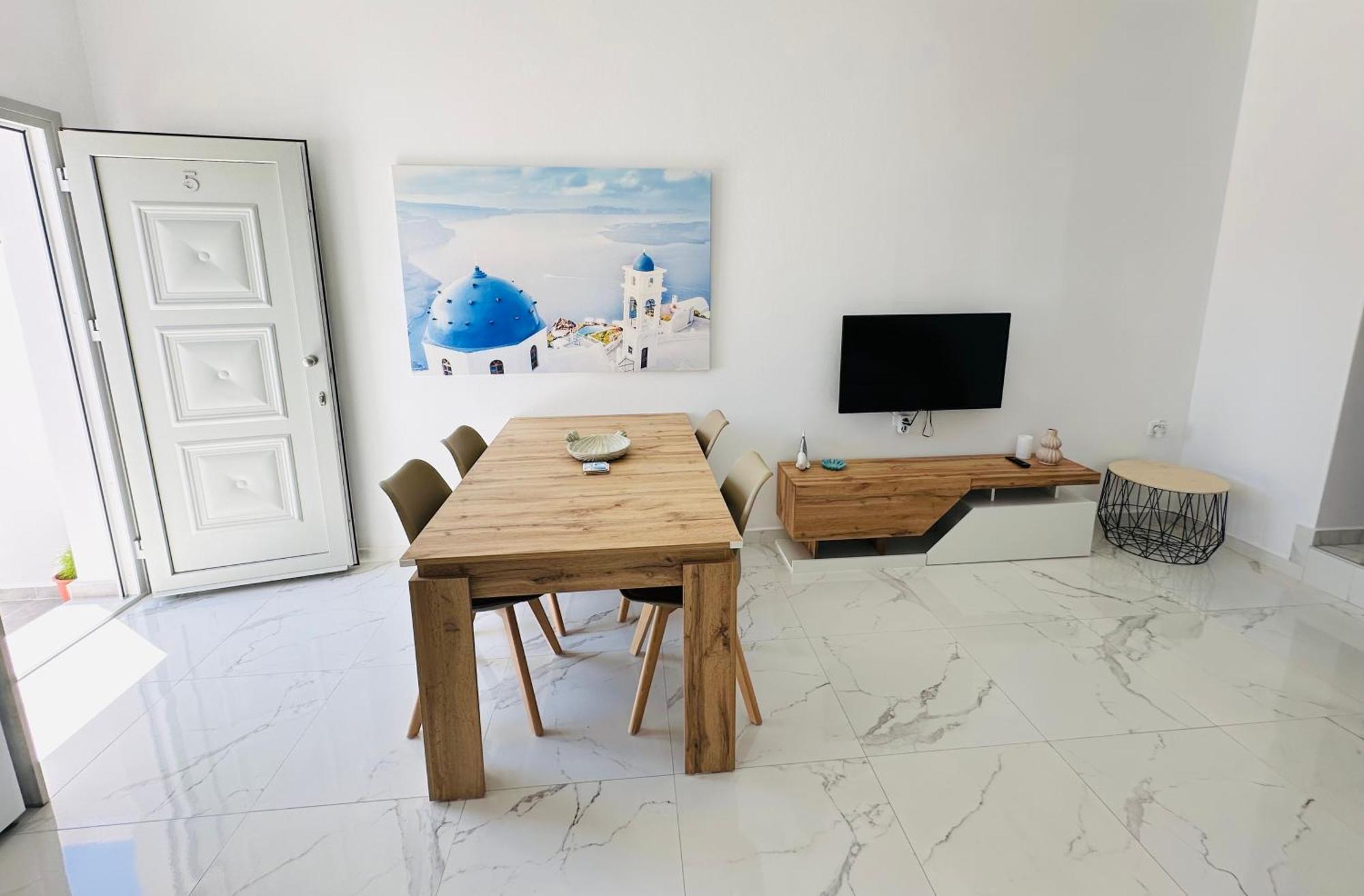 Santana Apartments Периволос Екстериор снимка